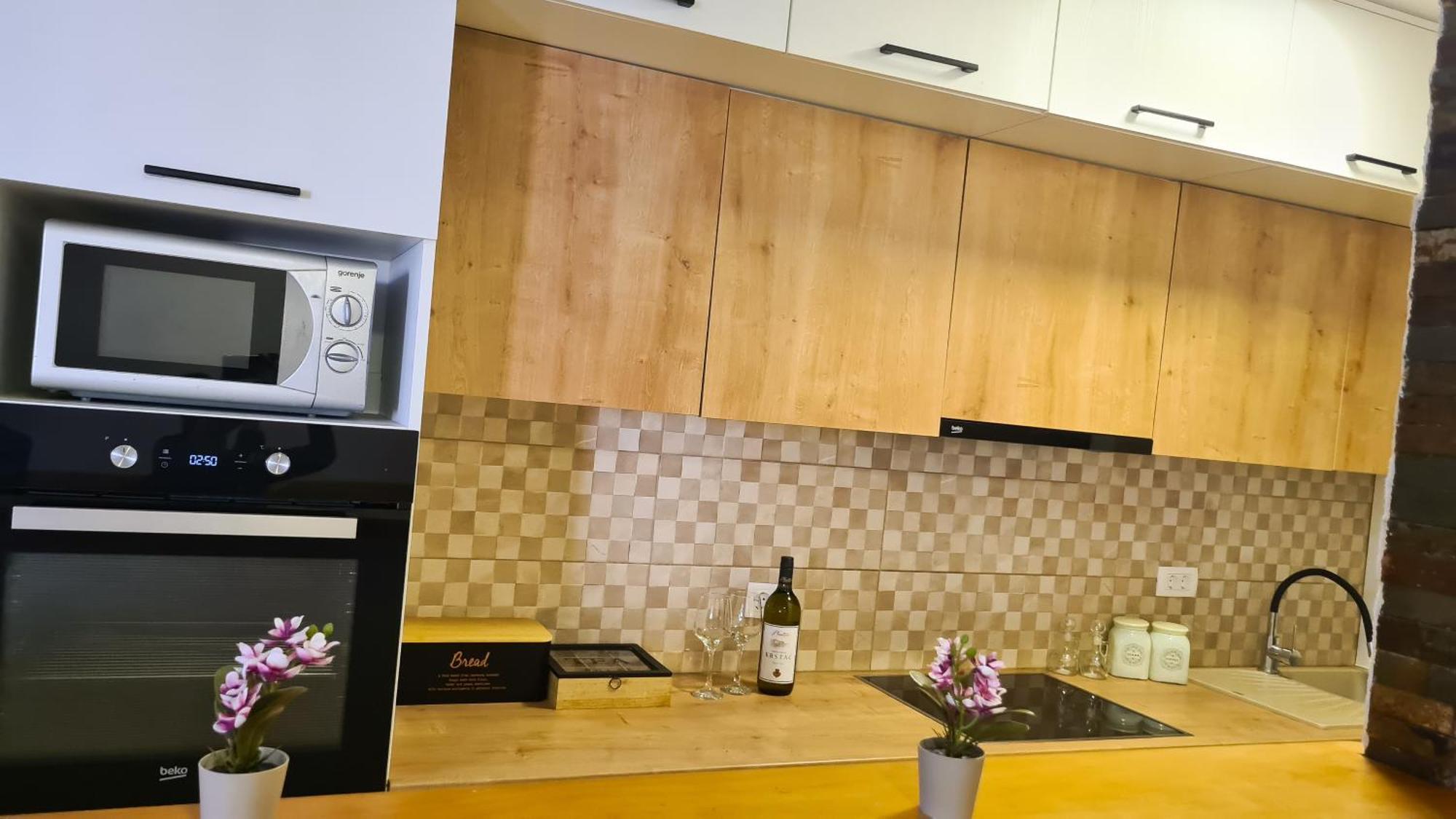Boka Apartment Kotor Bagian luar foto