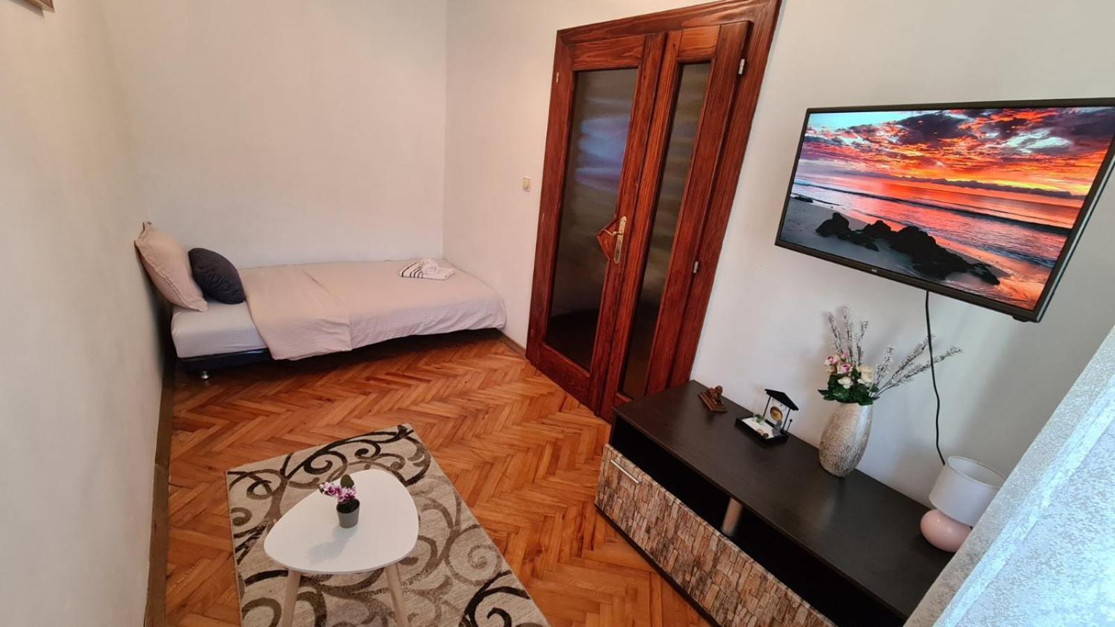 Boka Apartment Kotor Bagian luar foto